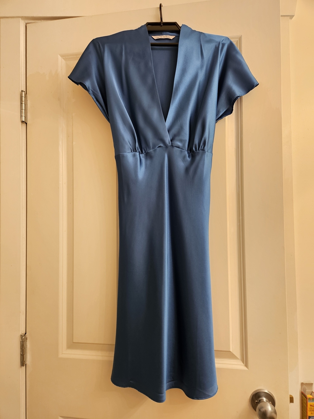 Women’s Blue V-Neck Satin Chemise